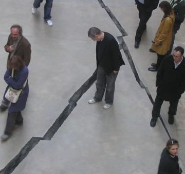 Doris Salcedo