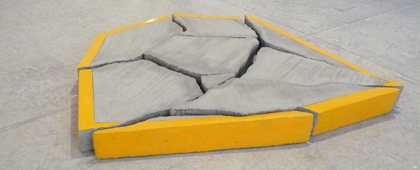 Pablo Vargas Lugo, Banqueta (diamante), 2003